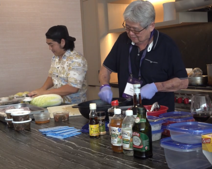 オゴ・ナマスを作る,Chef Derek Hawaii BigIsland