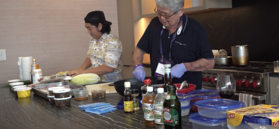 オゴ・ナマスを作る,Chef Derek Hawaii BigIsland