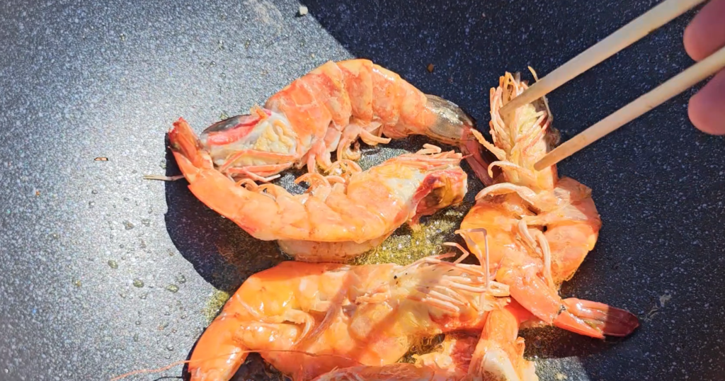深海エビをコナ・シーソルトでクッキング