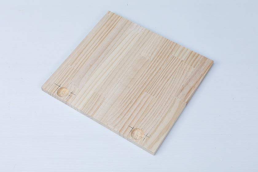 開き扉をスライド丁番で取りつける方法