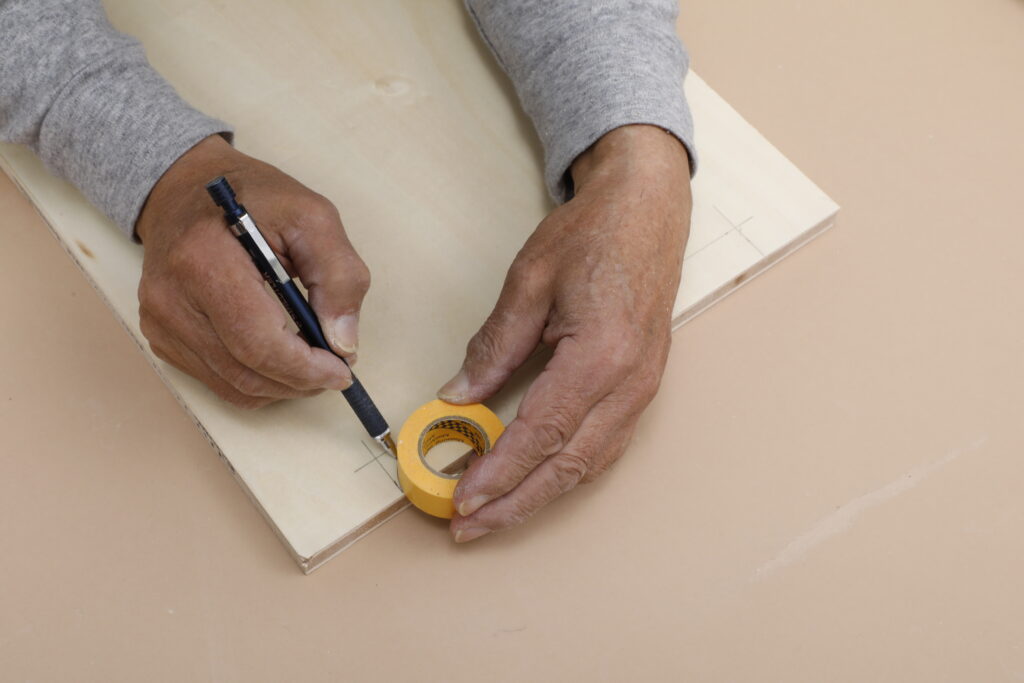 おしゃれな外観ですっきり収納 分別タイプのゴミ箱