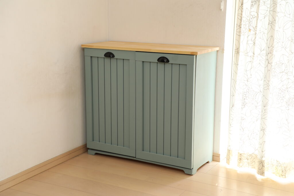 おしゃれな外観ですっきり収納 分別タイプのゴミ箱