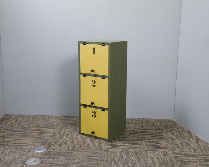 レトロ感ある シューズボックス
